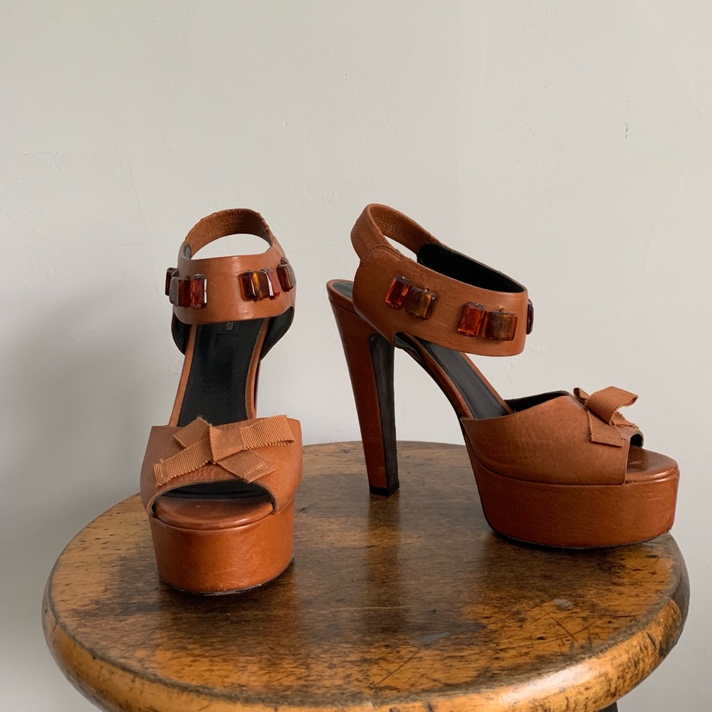 Kurt Geiger tan leather platform high heel shoe 39